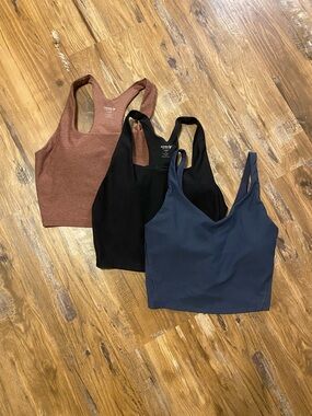 Old Navy Women’s Sports Bras Bundle, Size Small